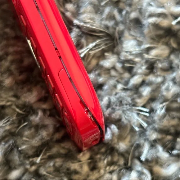 BLU Bold Like Us (SUPREME)Bold Red Phone